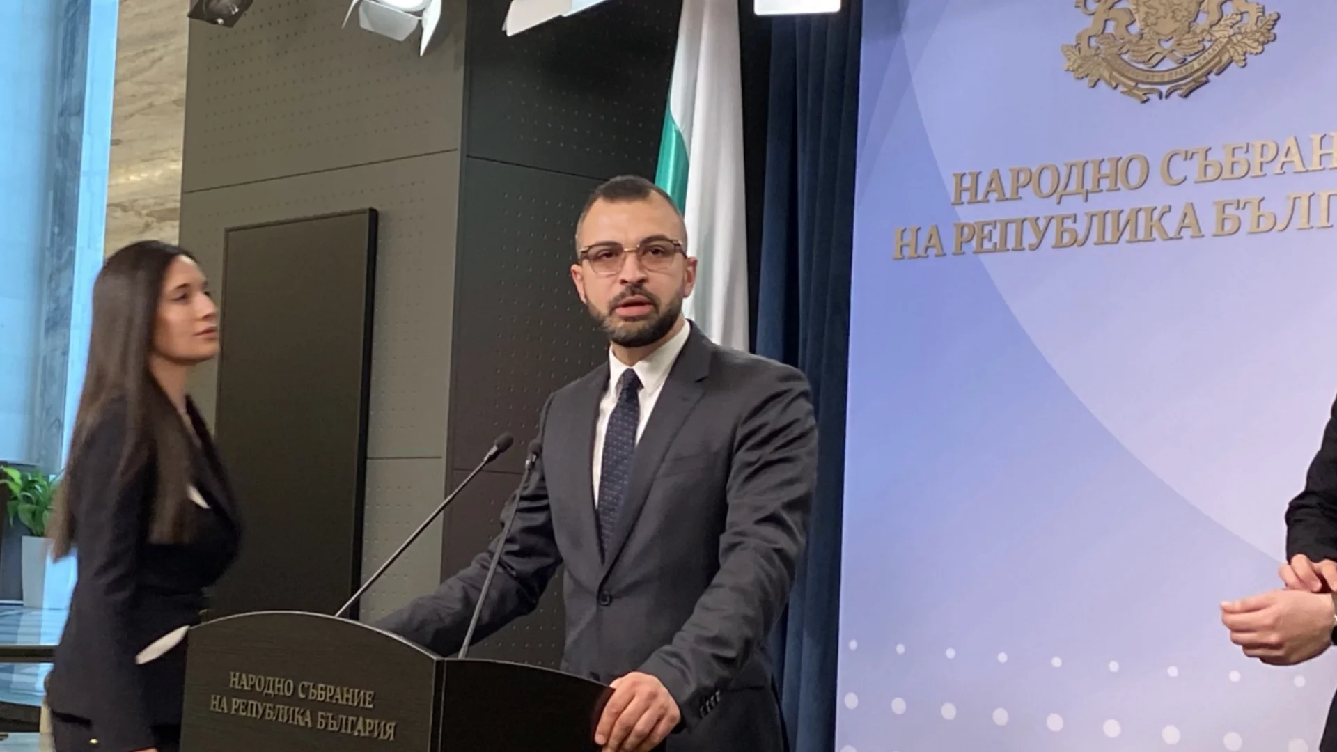 Никой повече няма да яде парламентарно време: ПБ категорични за ред в парламента и уклончиви за депутатските заплати (ВИДЕО)