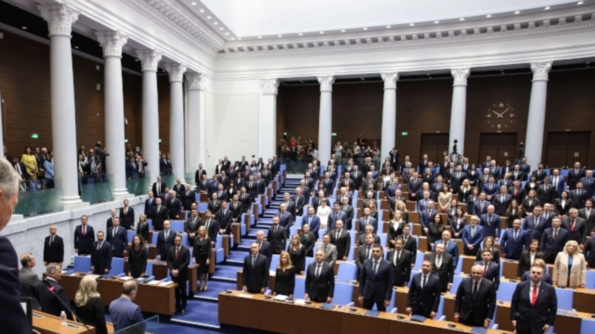 Край на скучните доклади в НС: Депутатите също са ограничени в изказванията