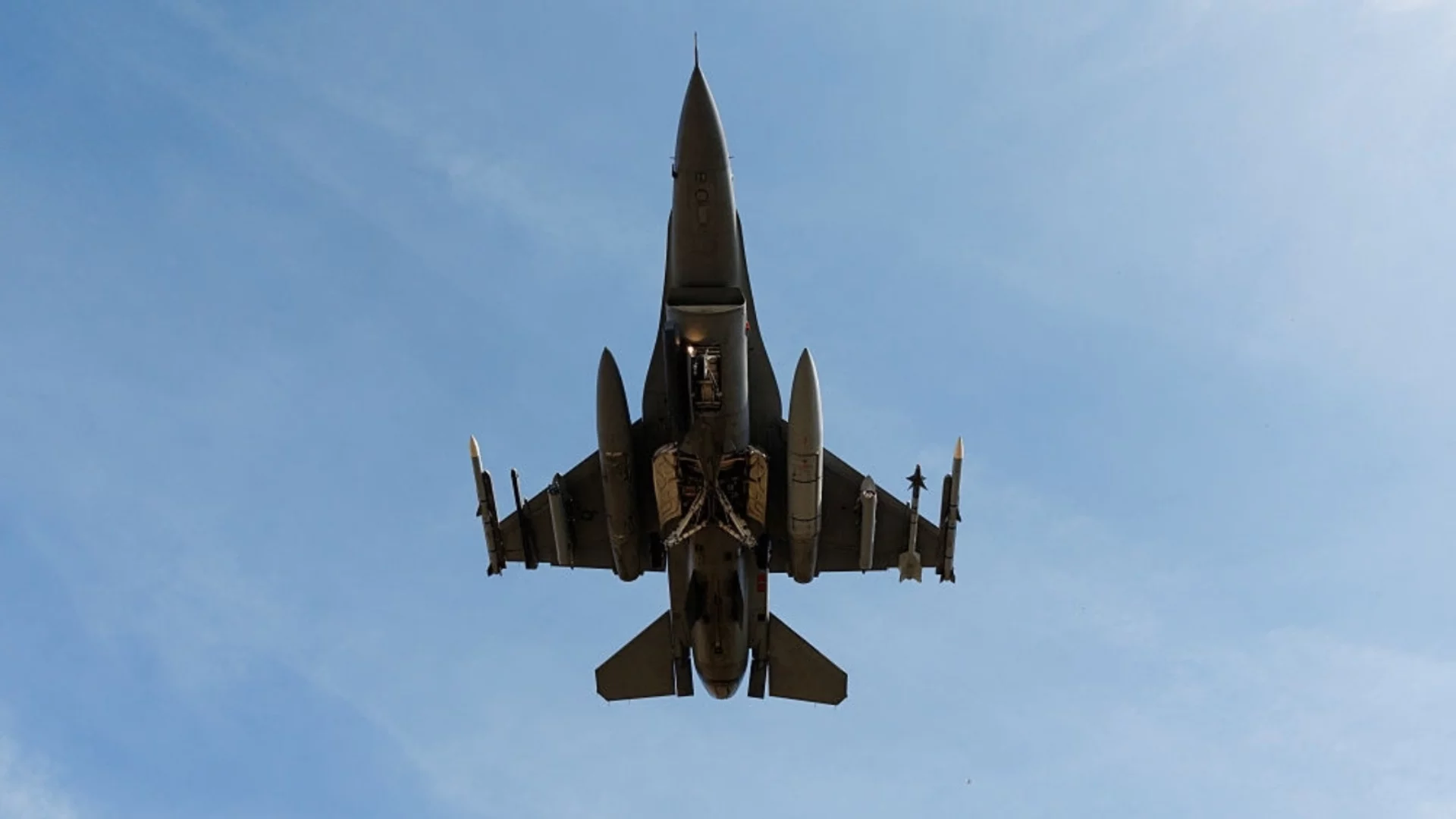 Полша вече има стелт изтребители F-35. В Латвия се взриви дрон (ВИДЕО)
