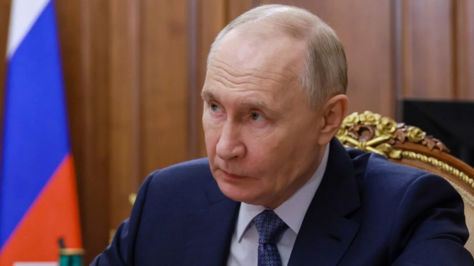 ВИДЕО, на което Путин немощно вика "ура" в памет на Старобелск, изчезна от сайта на Кремъл