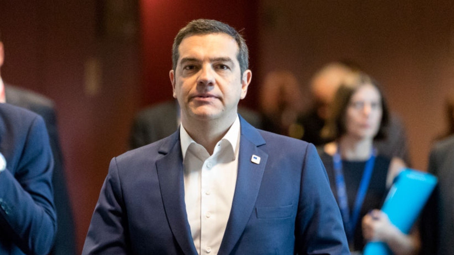 Ципрас обявява новата си партия: Пази името й в тайна до довечера