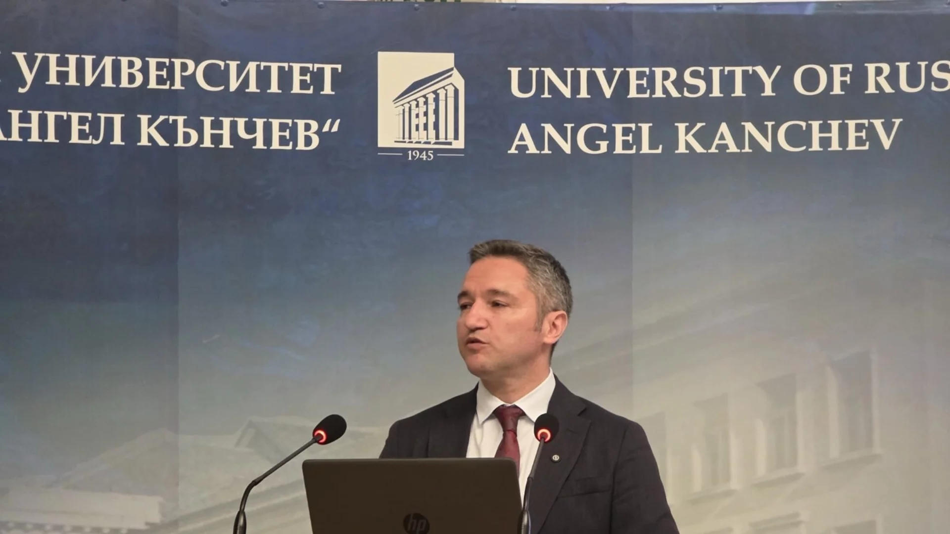Вигенин и Пенкова: България трябва да превърне Дунав в двигател на развитие и сигурност