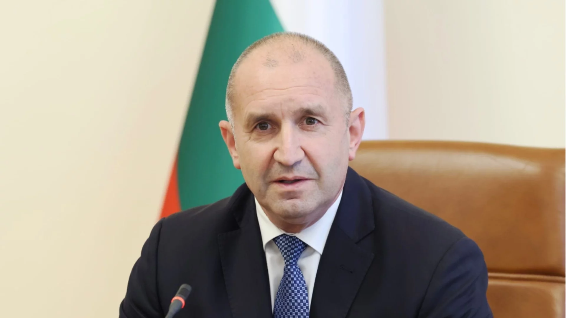 Ключови разговори: Радев се среща с Макрон и Рюте