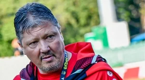 Победи рака и се завърна на скамейката: Любослав Пенев разплака България с велика новина