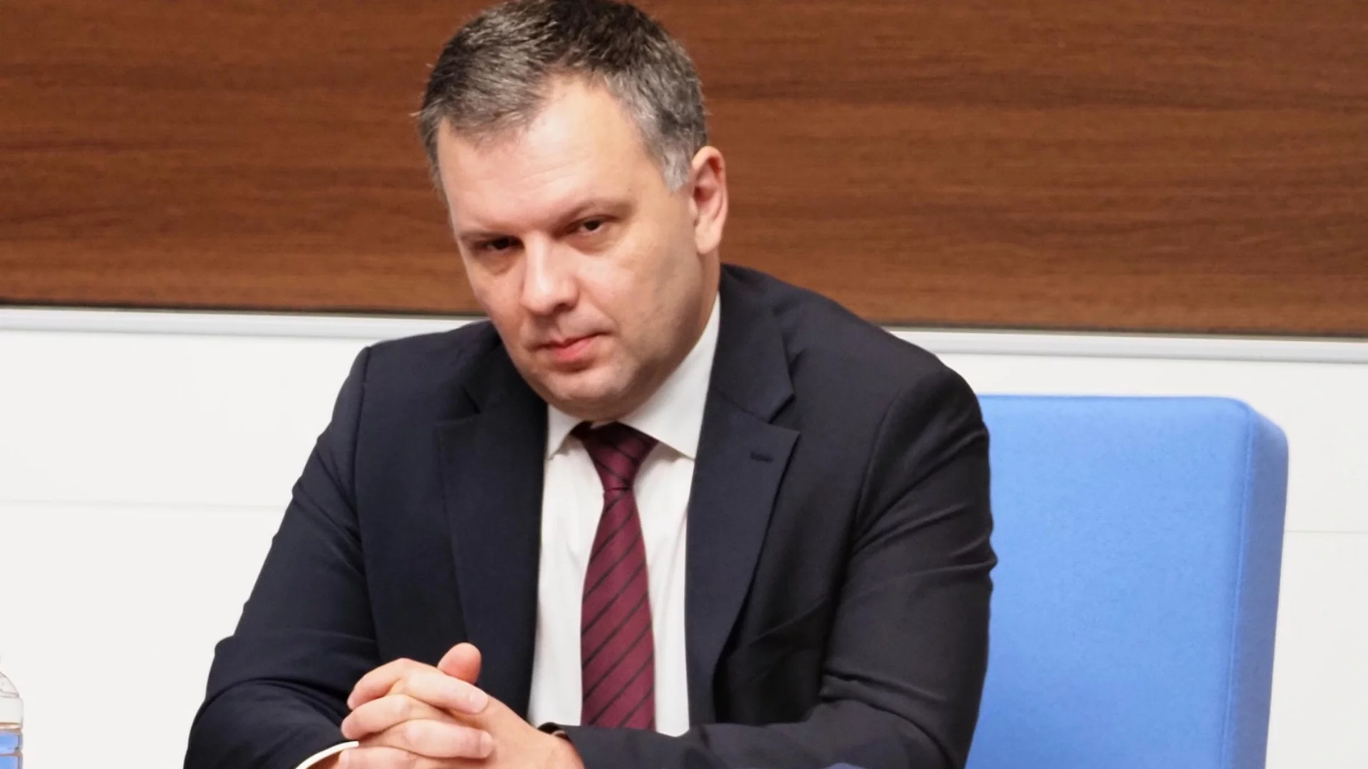 Правосъдният министър иска Сарафов да напусне напълно съдебната система