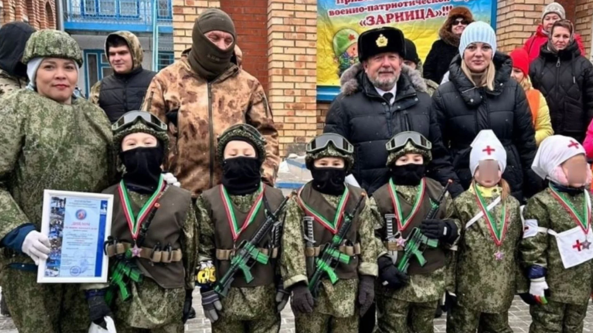 В Русия подготвят почвата децата да работят от 12-годишна възраст