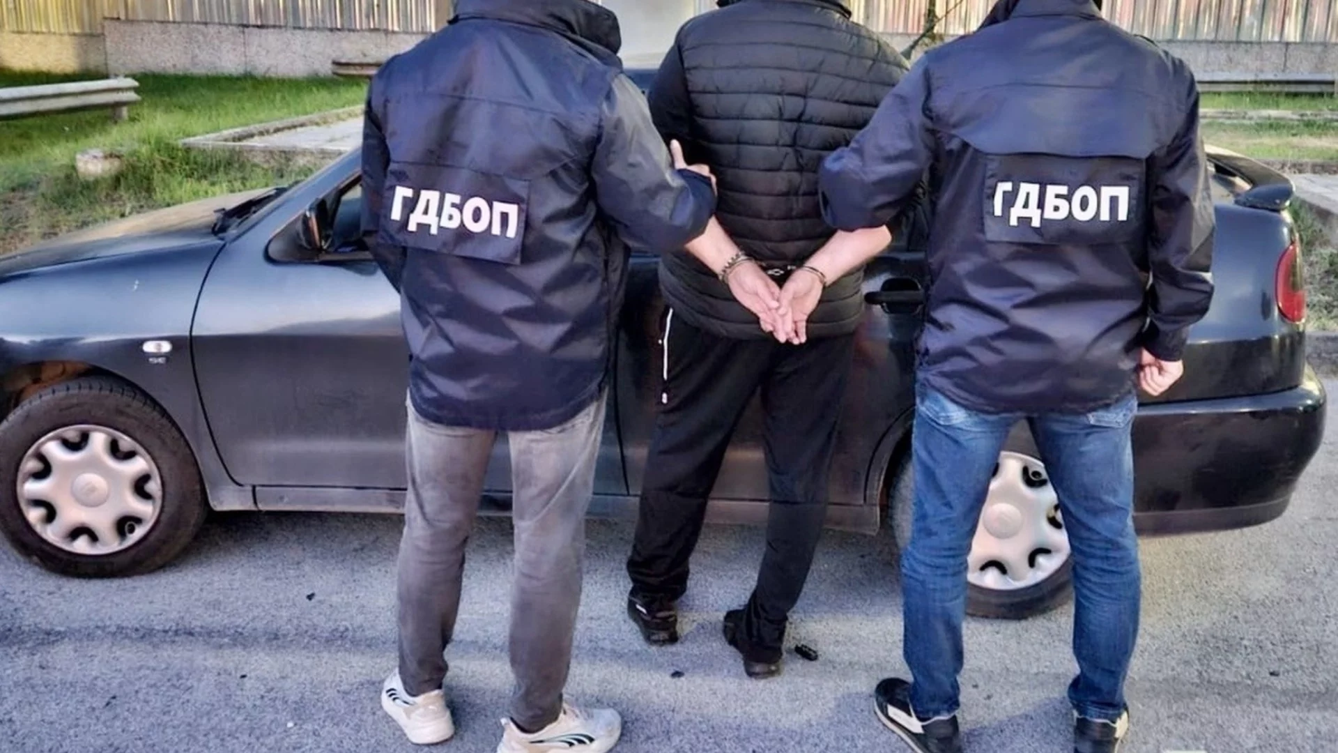 Босът дърпал конците от ареста: Операция срещу международен наркотрафик