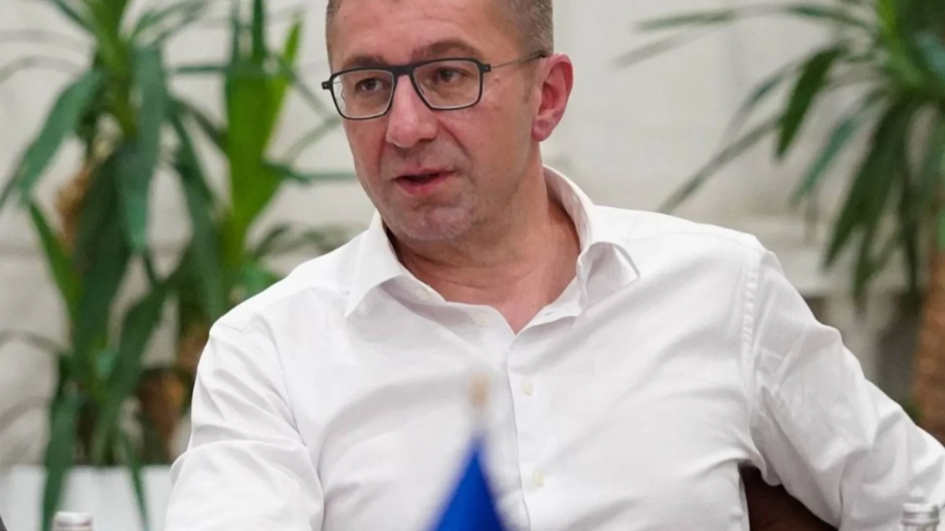 "Не е честно": Мицкоски за очакванията на към македонското правителство преди визитата на Коща