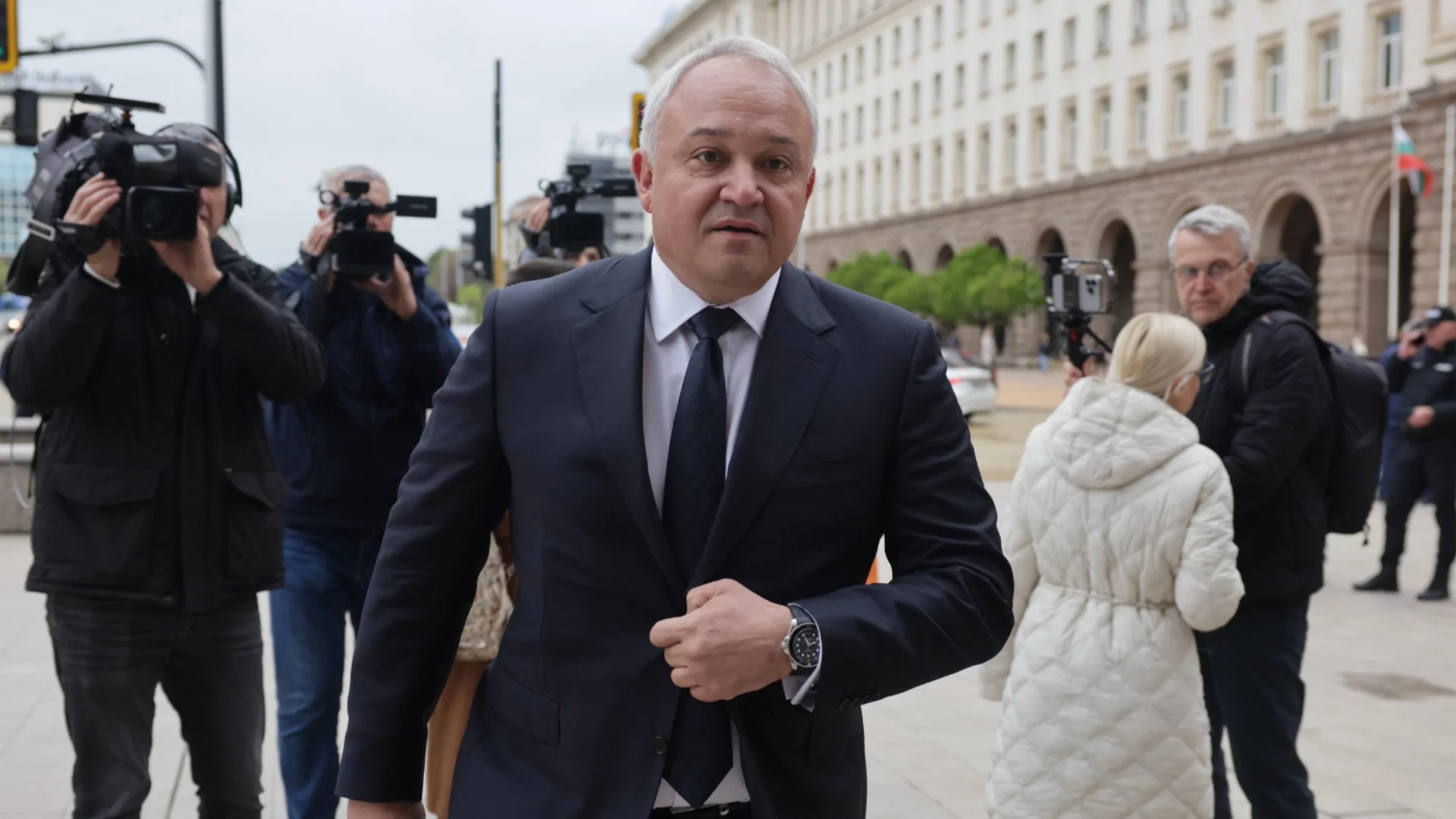 Демерджиев: Бащата на Васил Михайлов е помагал за укриването му