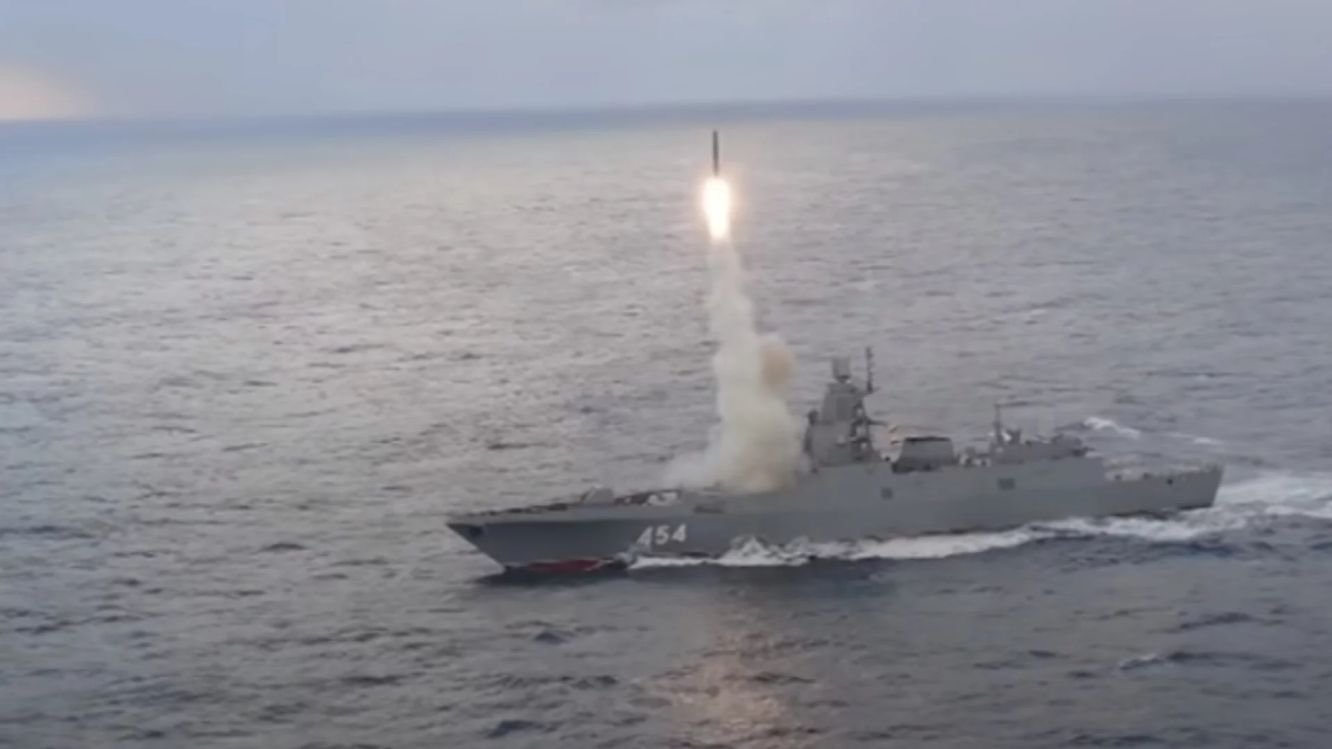 Русия стреля мащабно по Украйна със свръхзвукови ракети, които могат да носят ядрени глави: Числата (ВИДЕО)