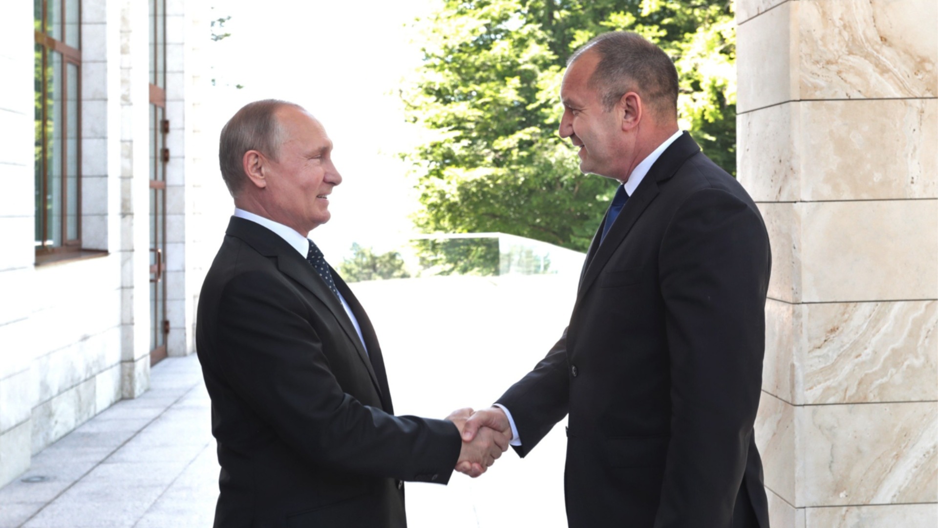 Парите спрели България да подкрепи трибунал срещу Путин, ще анализираме дали съответства на законите ни