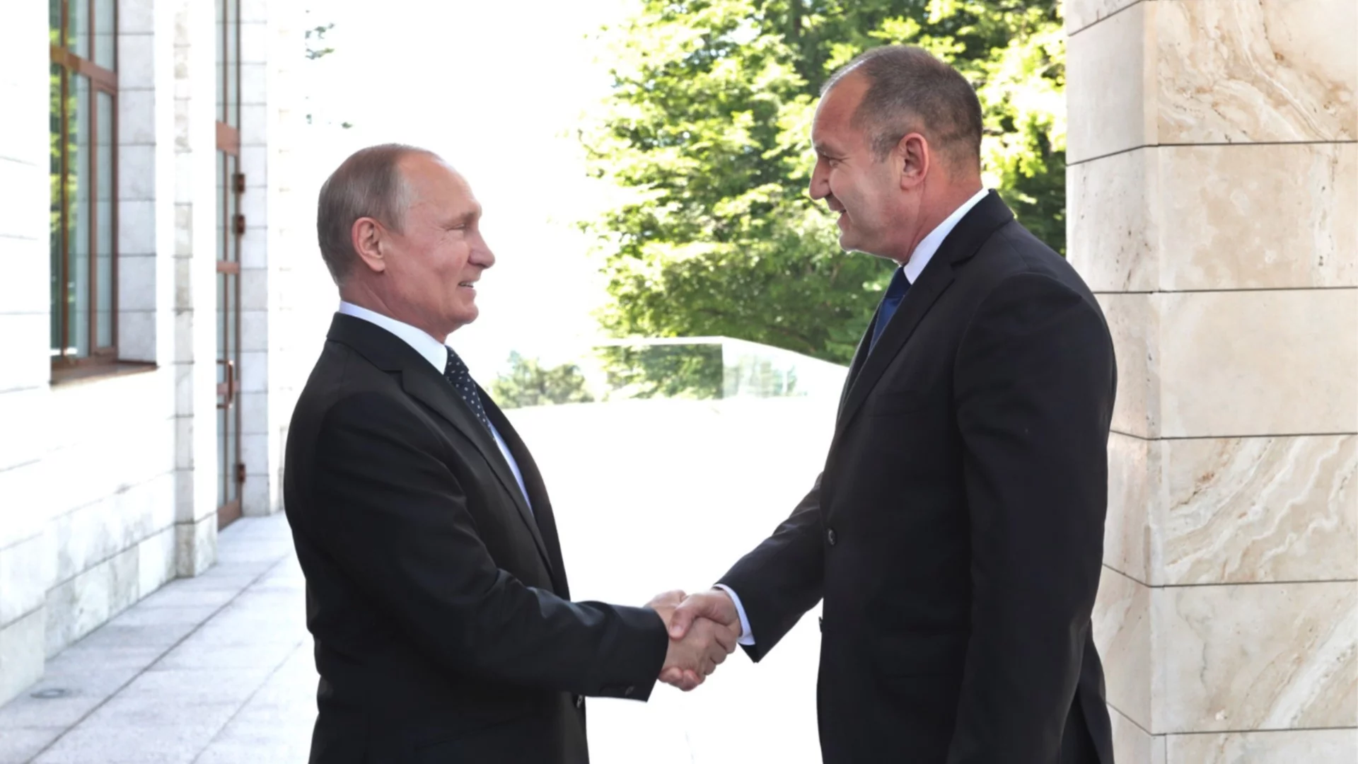 Парите спрели България да подкрепи трибунал срещу Путин, ще анализираме дали съответства на законите ни