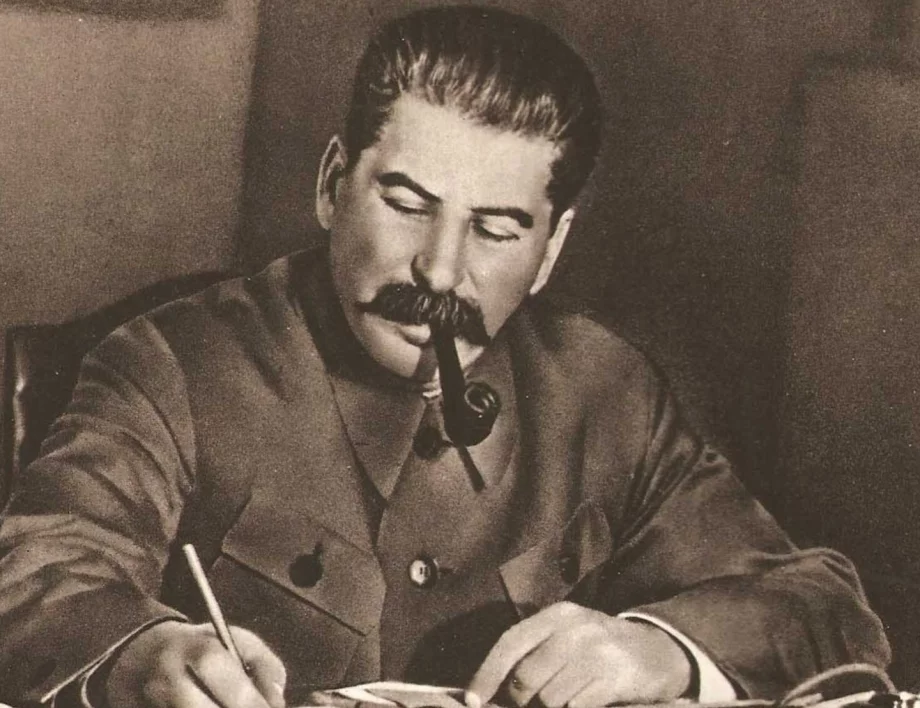 7 юни в историята: Излита вторият български космонавт. Сталин нарежда на Георги Димитров да ускори македонизацията в Пиринско