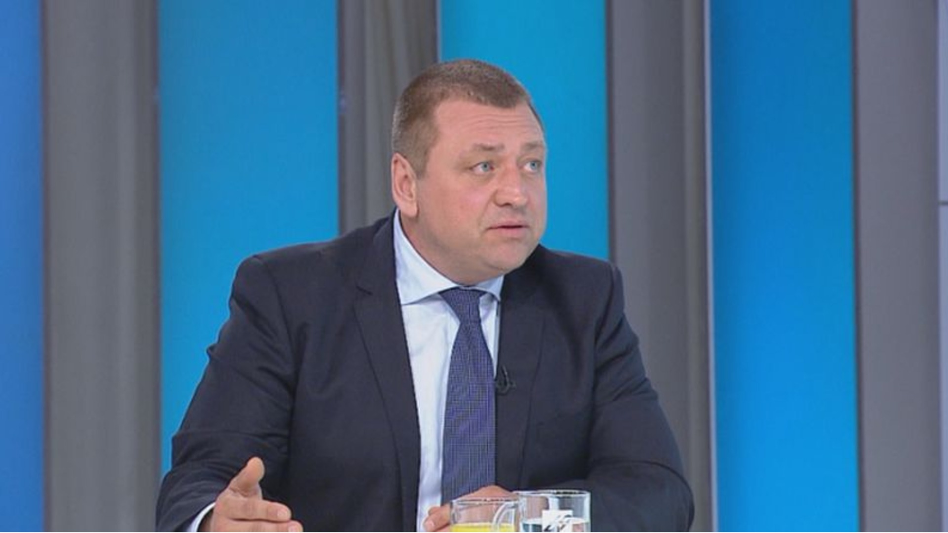 Пеевски се отрече от освободения заради 