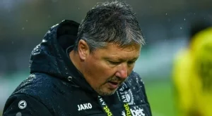 Разтърсващата изповед на Любо Пенев, която просълзи хиляди и взриви "Мача на надеждата"!