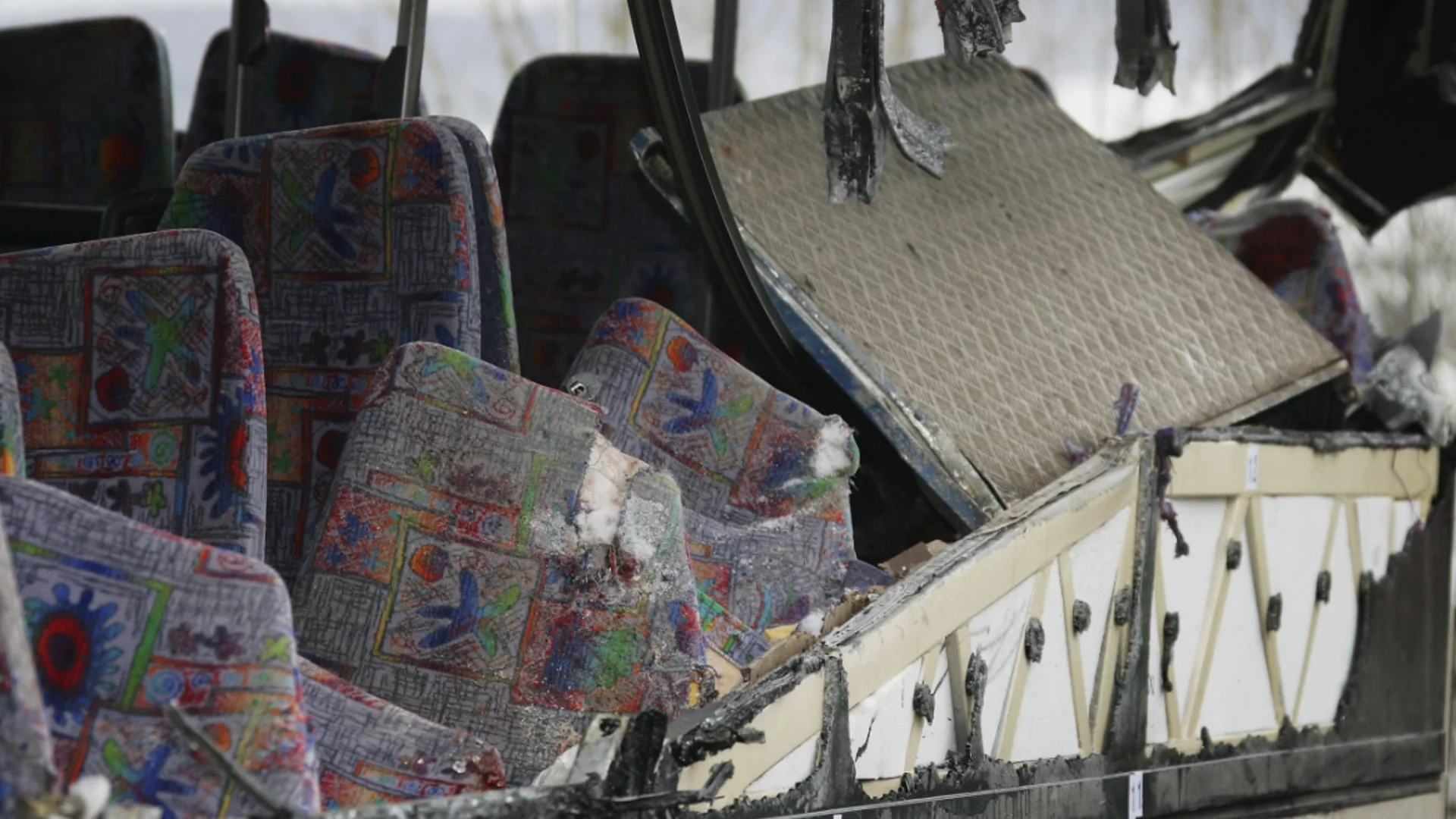 Или ние, или те: Двете Българии, от които ще оцелее само една
