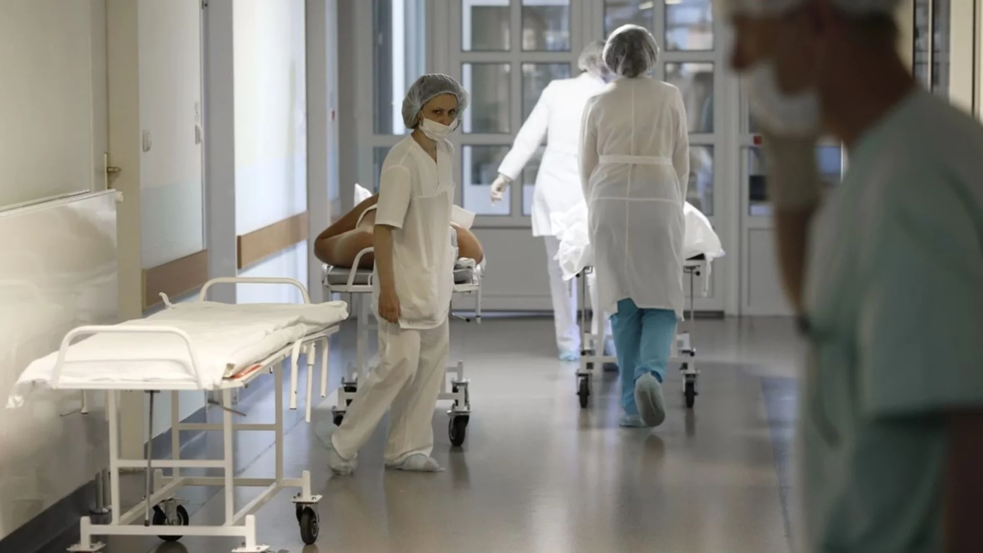 Парадокс предизвиква въпроси: Болница дава 5000 лв заплата, а персоналът панически напуска