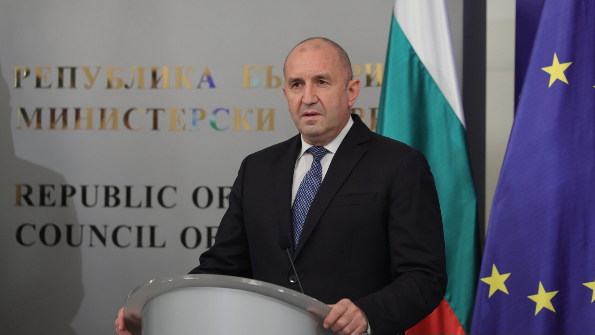 Ако не ви харесват ценностите ни, имаме и други: Борбата с о