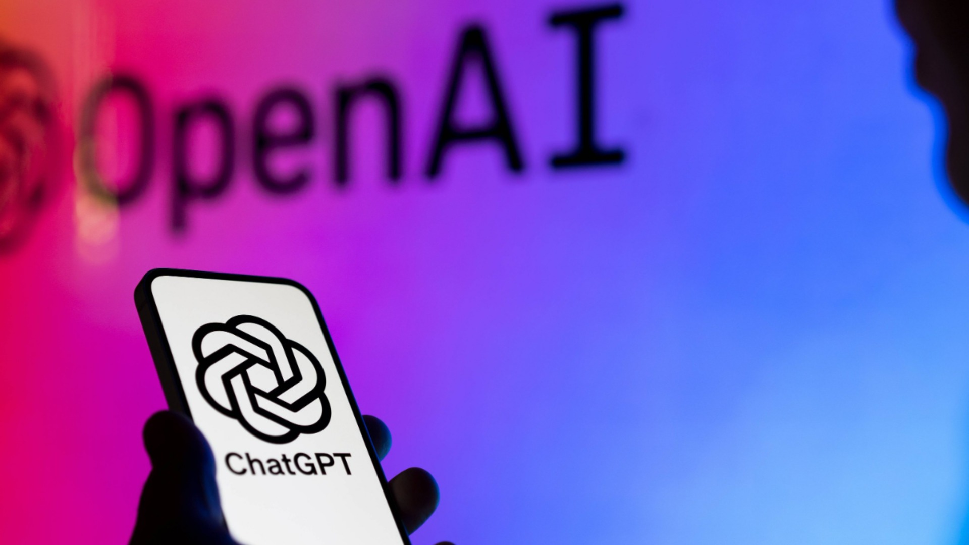 В търсене на един трилион долара: OpenAI подаде документи за