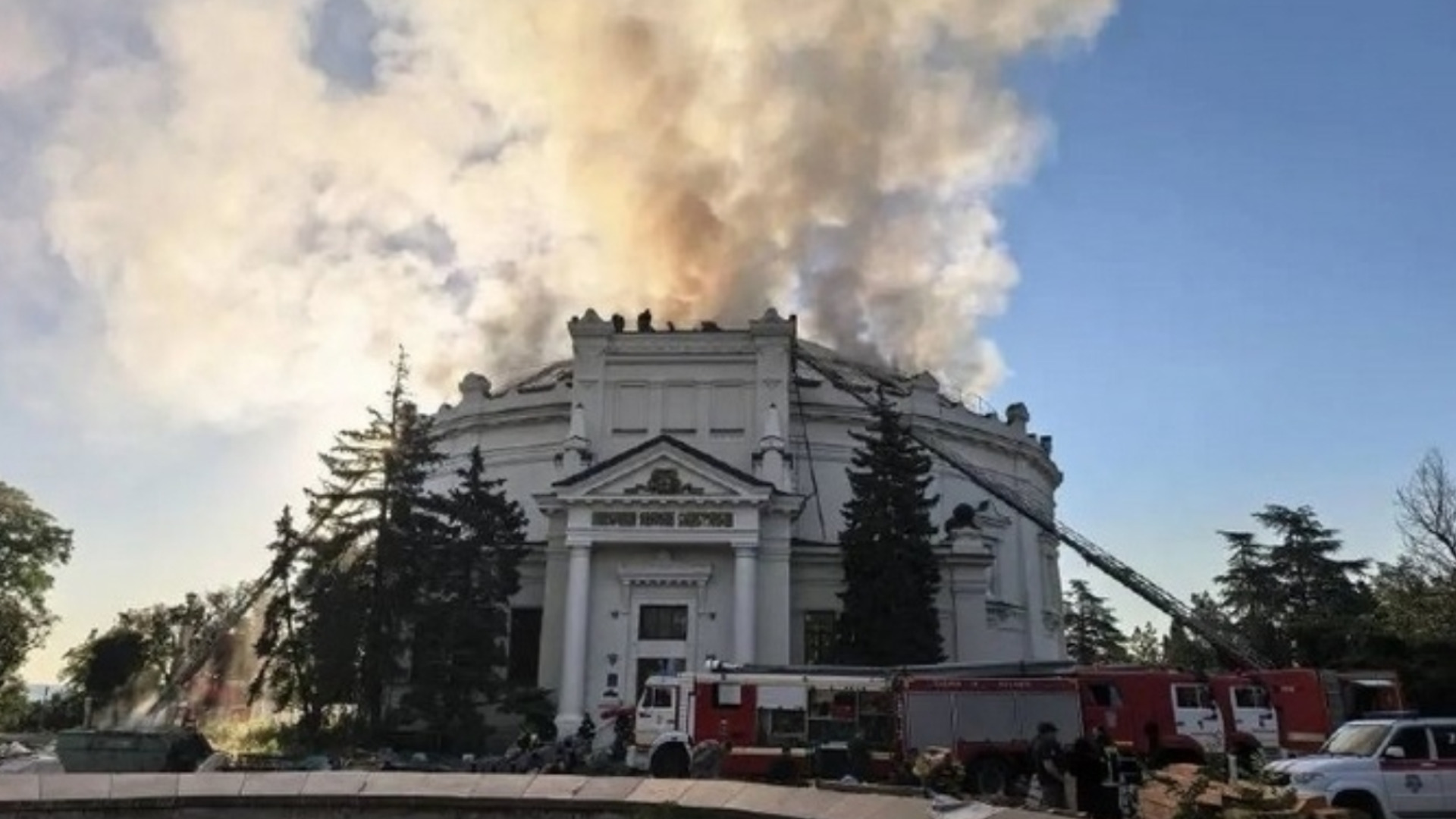 "Дегенерати и варвари": Панорамата на Севастопол е срината, 