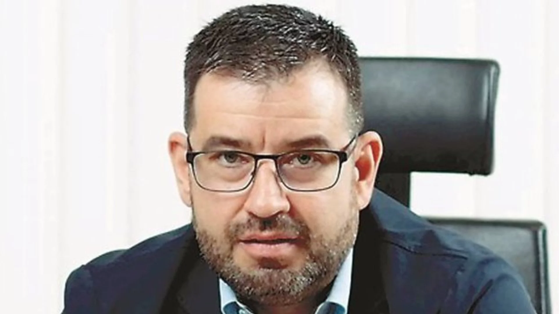 И подуправителят на НЗОК подаде оставка
