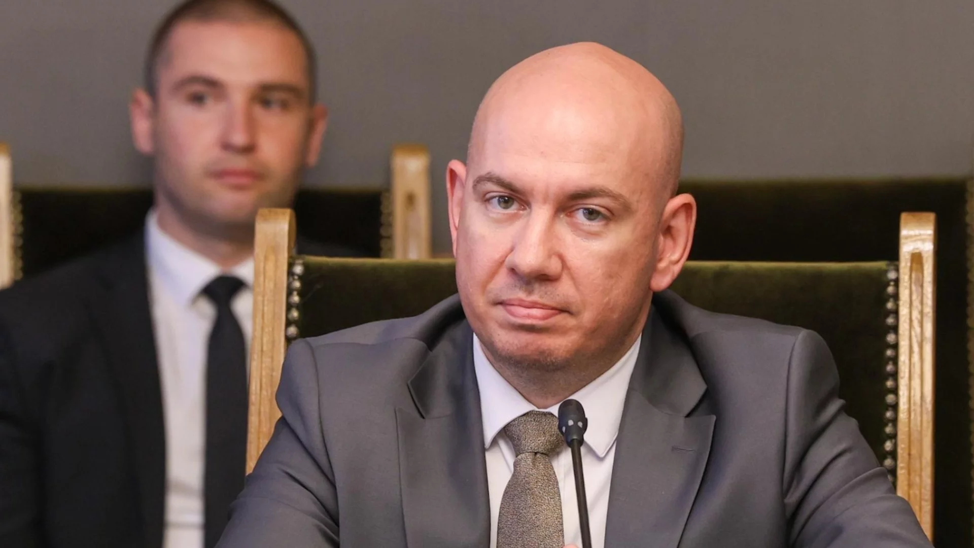 Депутат от "Възраждане" си дава имунитета