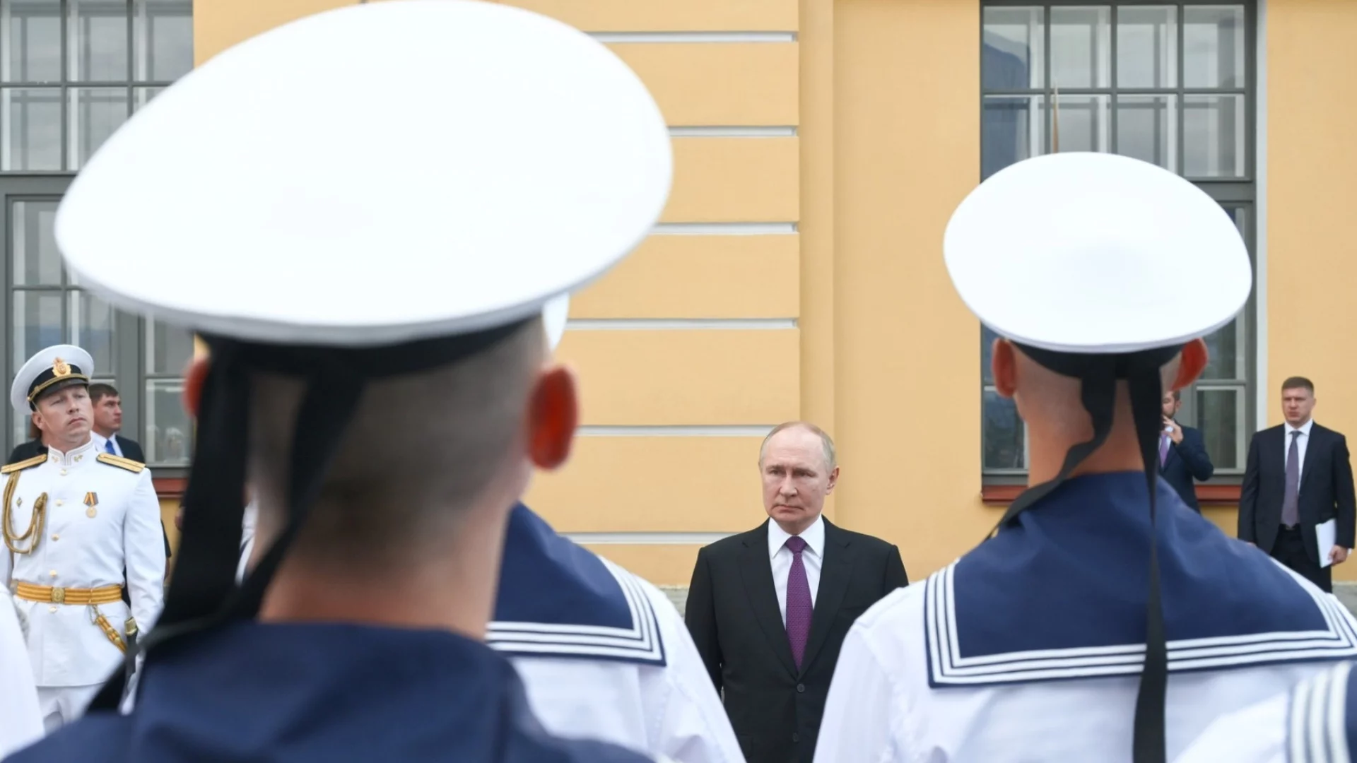 По 65 млрд. рубли дневно за война: Путин звучи все повече като пациент за Четвърти километър (ОБЗОР - ВИДЕО)