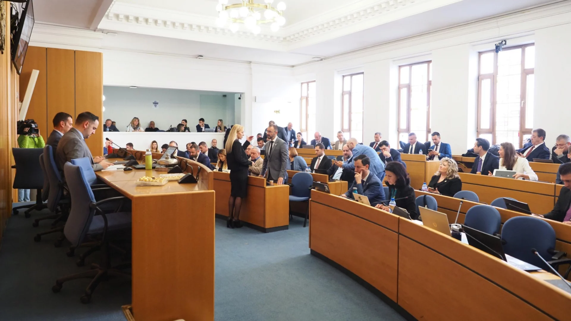 След ареста за лихварство: ВАС отстрани Антон Бранков от СОС