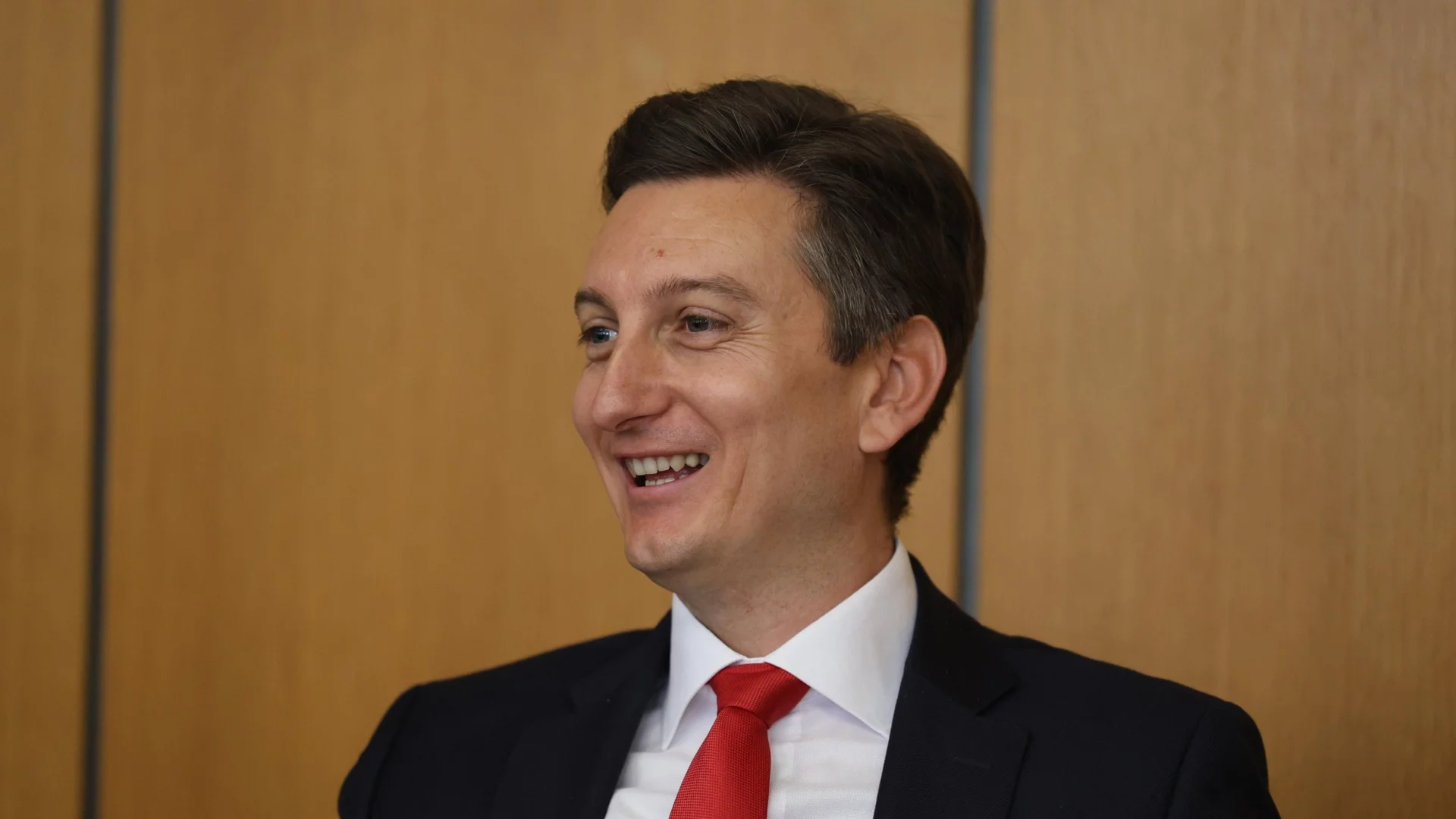 Министър Василев: Над 30% от обществените поръчки са спечелени при участие само на една фирма