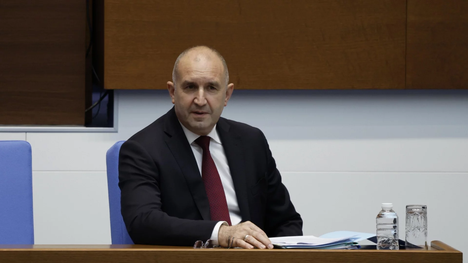 "Следваме собствения си национален интерес": Радев ще се срещне със Зеленски (ВИДЕО)