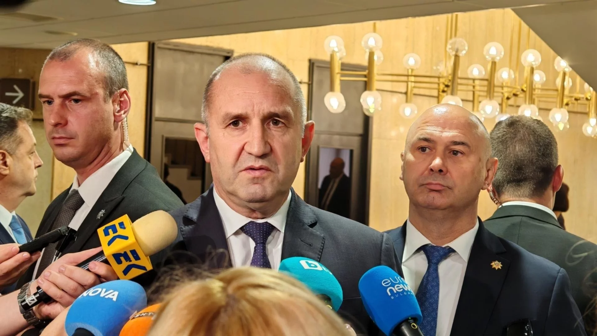 "Времето на кръстоносните походи приключи": Радев защити руския патриарх Кирил и позицията да не налагаме санкции