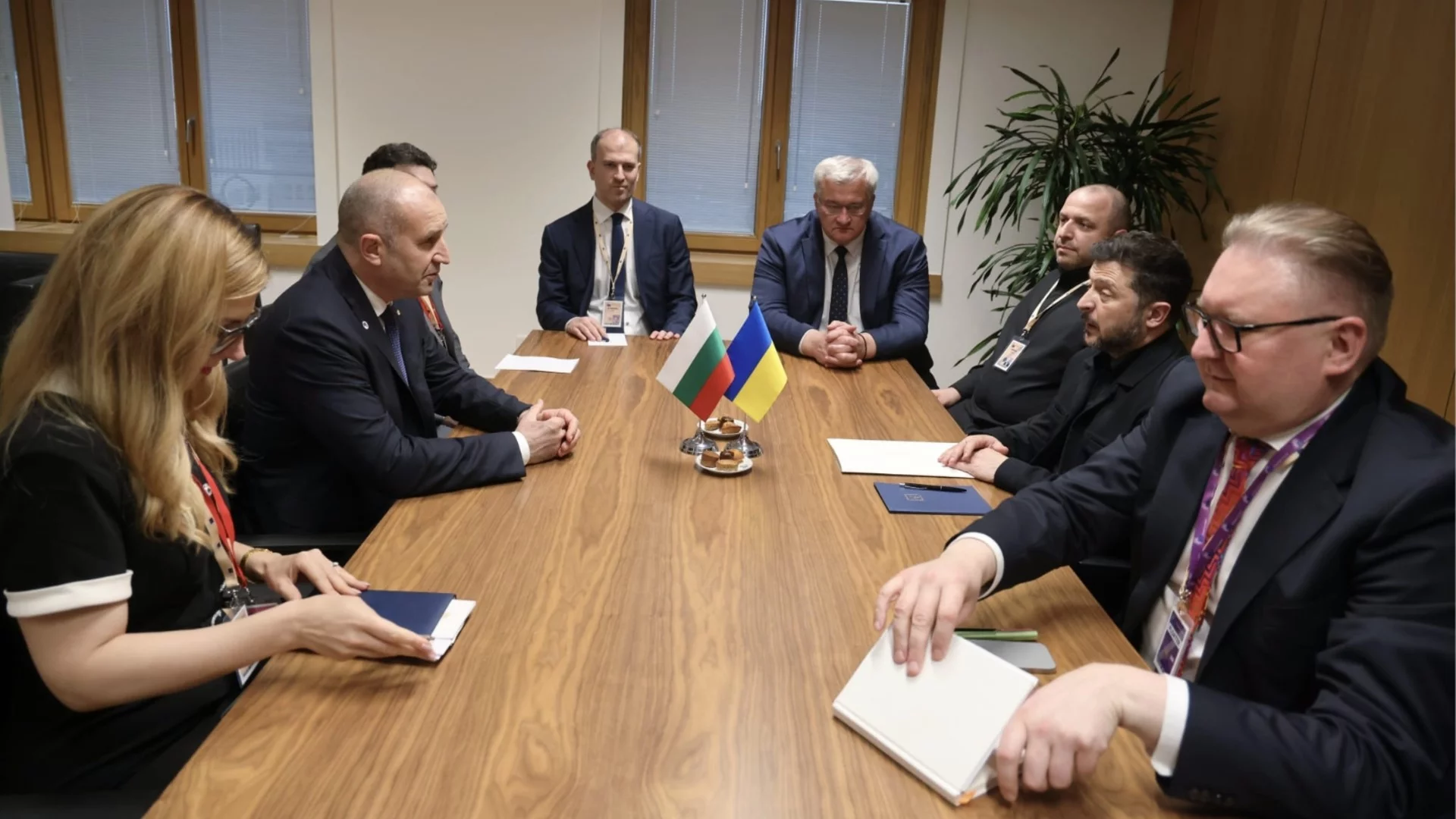 Зеленски се срещна с Радев: Ето какво са обсъждали