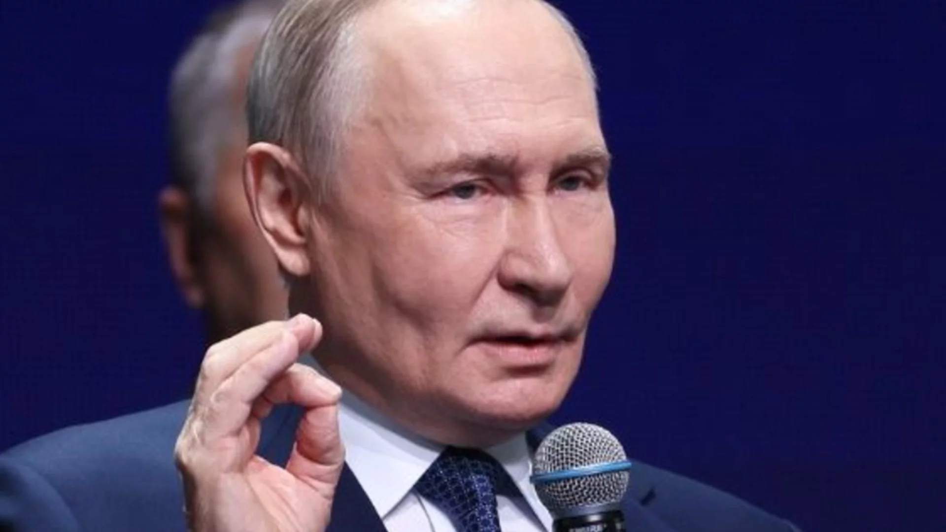 Путин нареди арест на стария си приятел и уплаши елита: Това обаче може да е фаталната му грешка