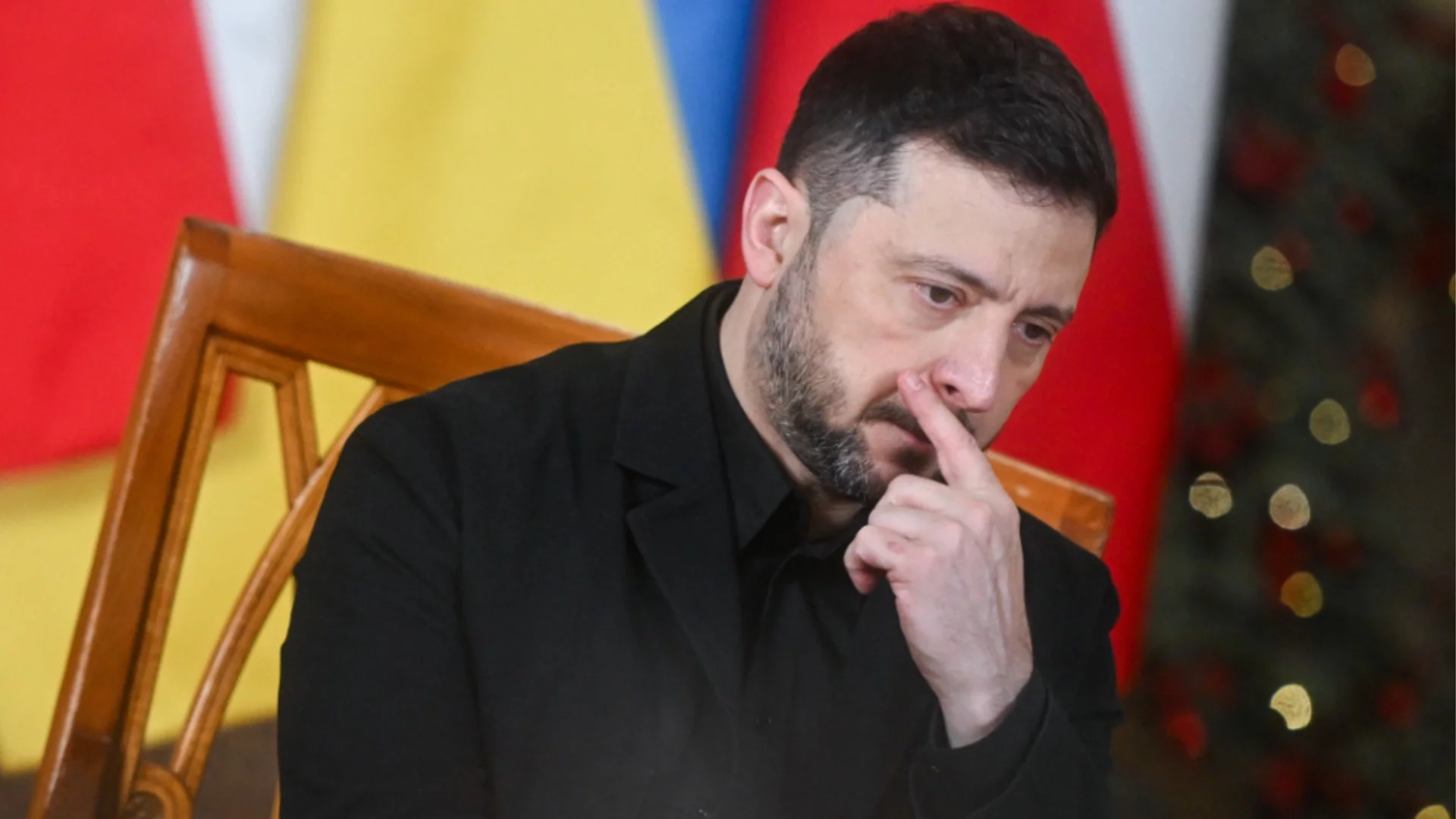Заради скандала с Варшава: Зеленски отказа да пътува до Полша за важна конференция 