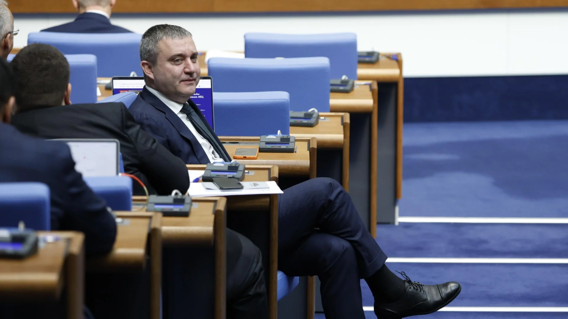 "България заслужава подобна реформа": ГЕРБ възприе идея на "Синя България" за бюджетна котва в Конституцията 
