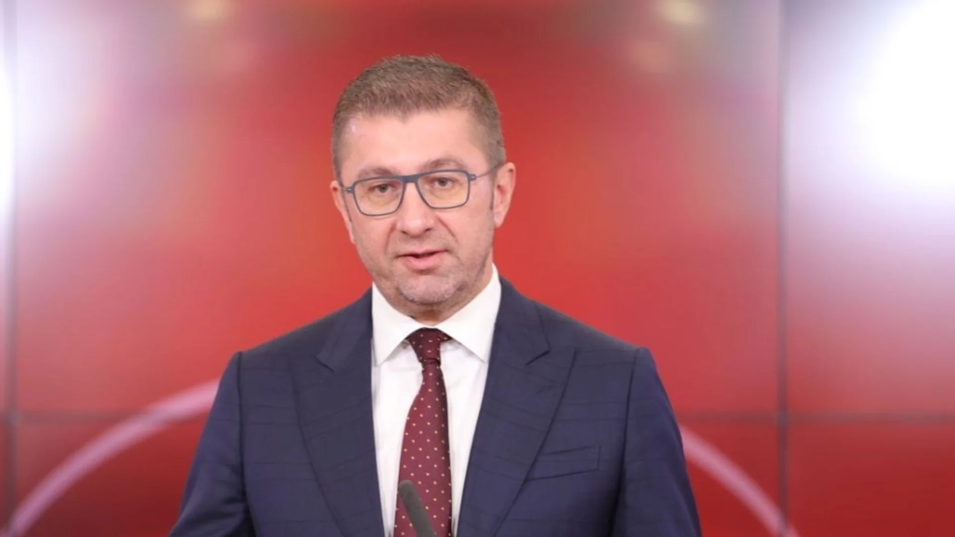 Мицкоски плаши опозицията в Скопие: Виновен съм, че не сте в затвора (ВИДЕО) 