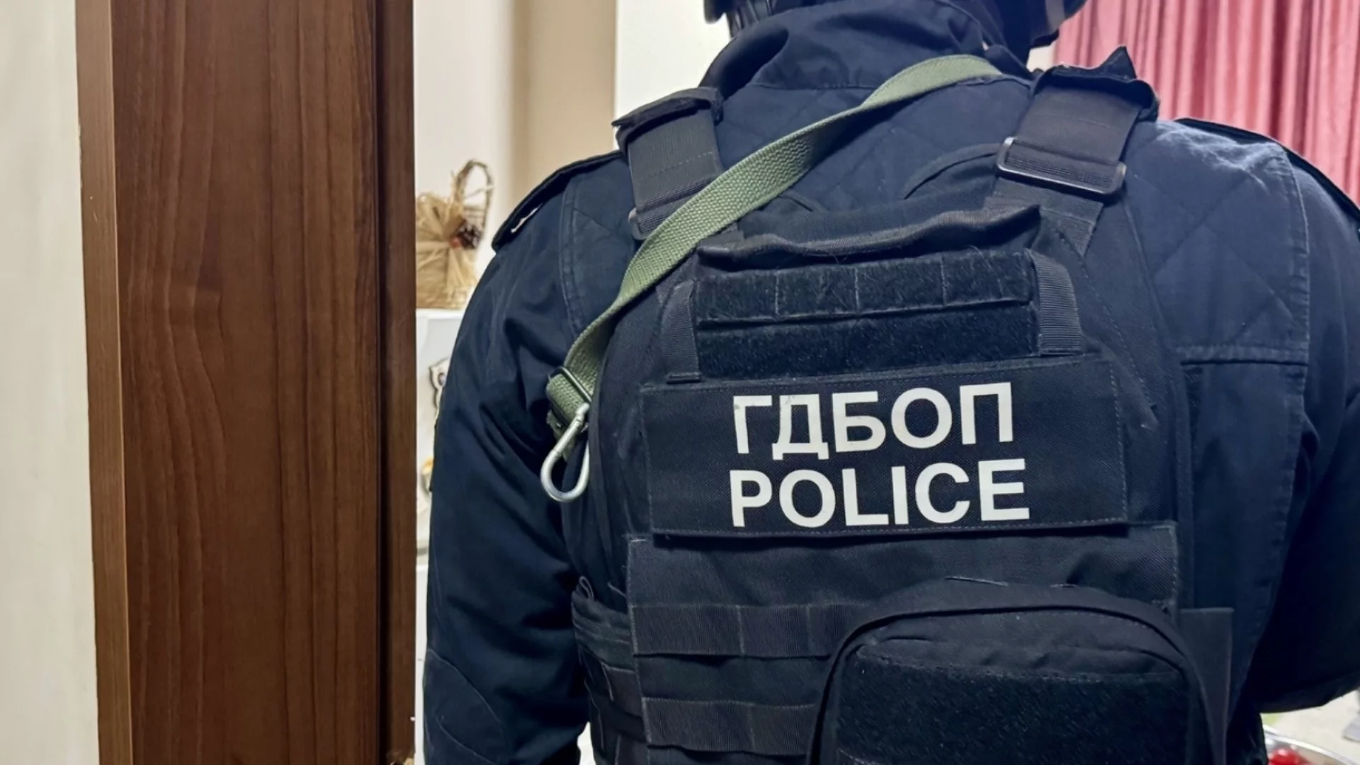 Заради Баба Алино: Полиция влезе в район Приморски във Варна