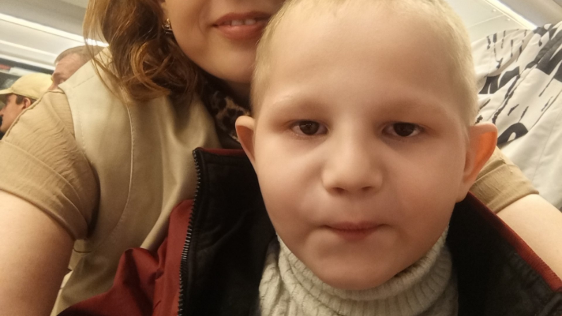 Помощ за 8-годишния Александър