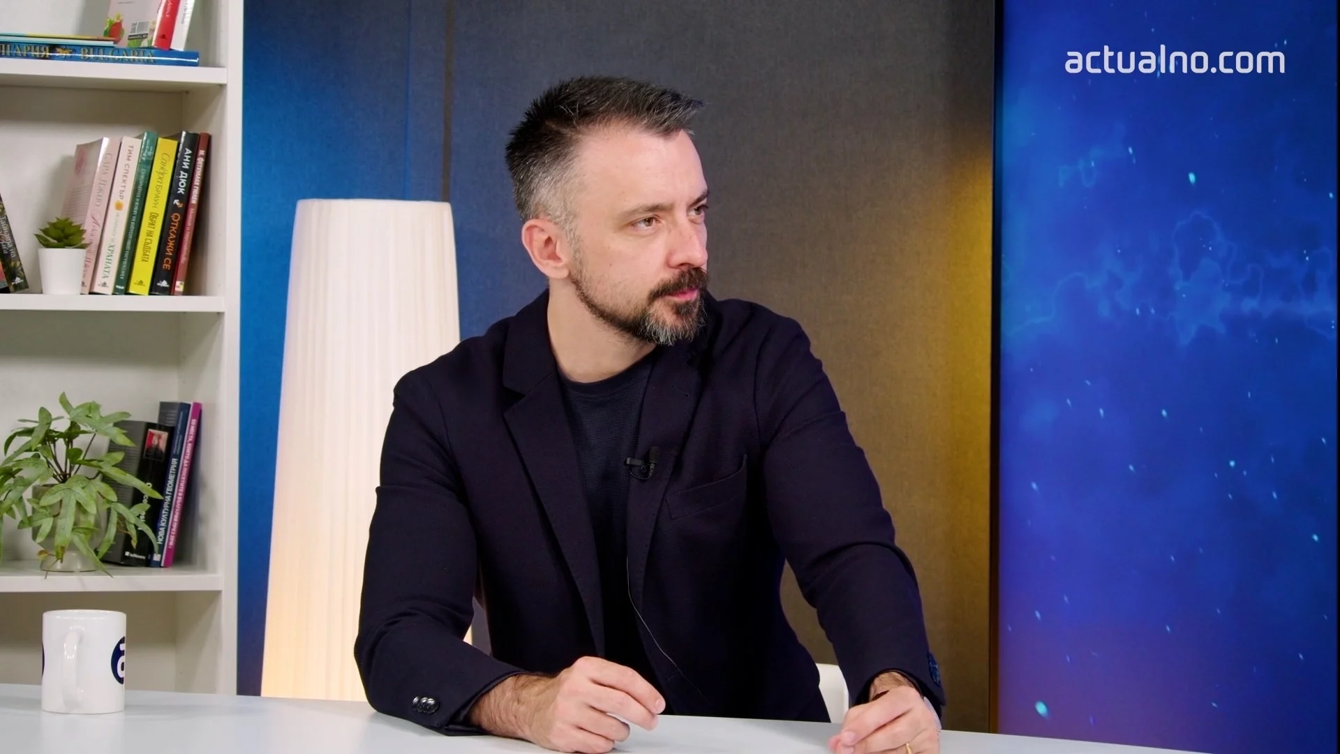 Коя е олигархията, която бори Радев: Анализ с имена от Кристиян Шкварек (ВИДЕО)