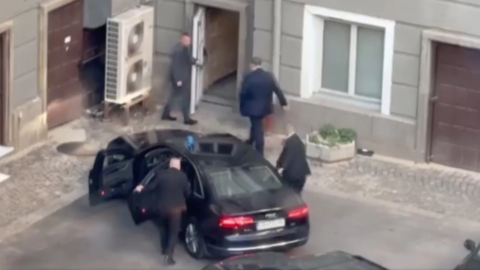 НАП подхвана бизнесмена, разкрил цената на охраната на Пеевски