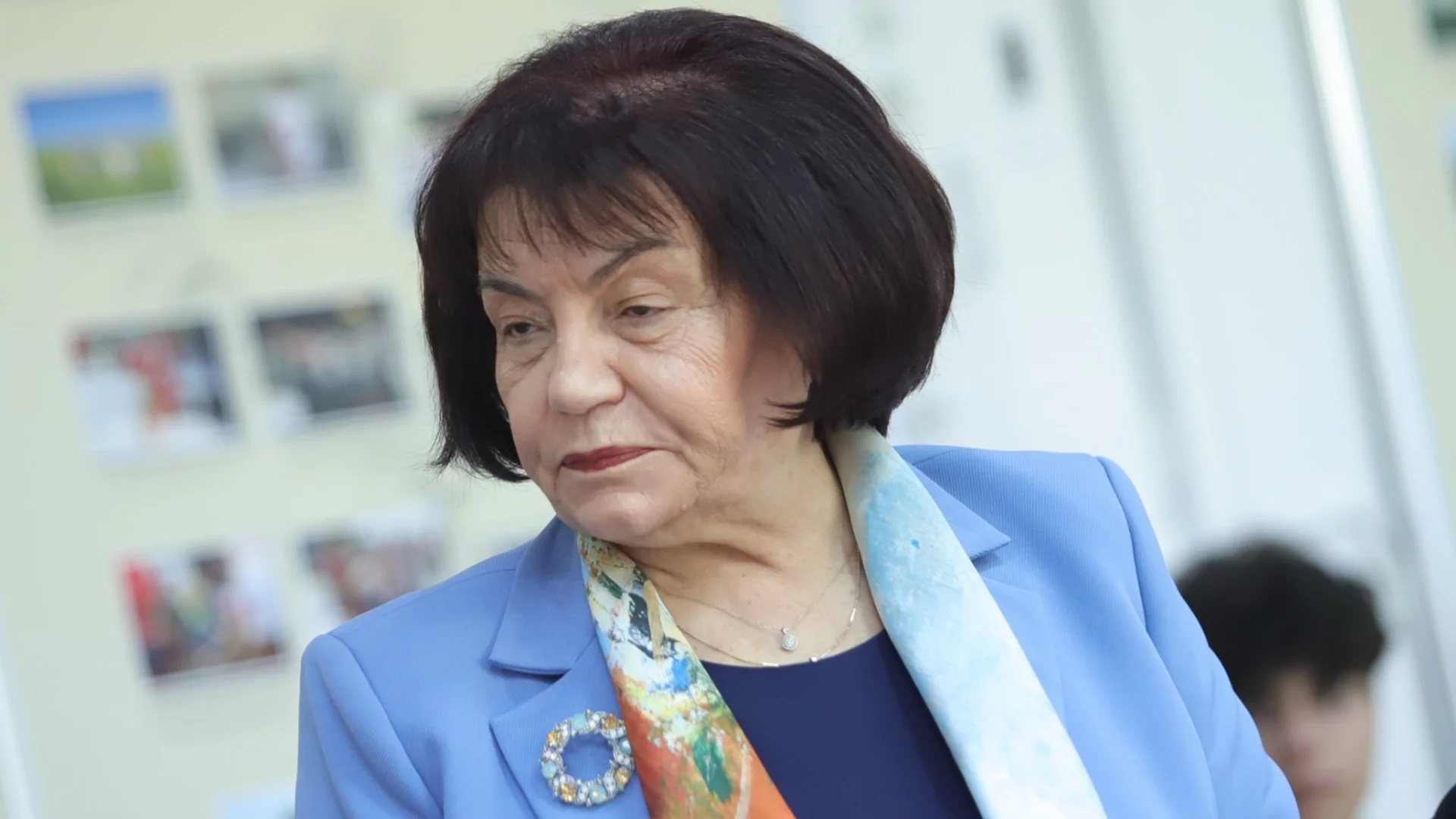 "Учениците ни не бъркат Будапеща с Букурещ": Според Такева българското образование е най-доброто в Европа (ВИДЕО)