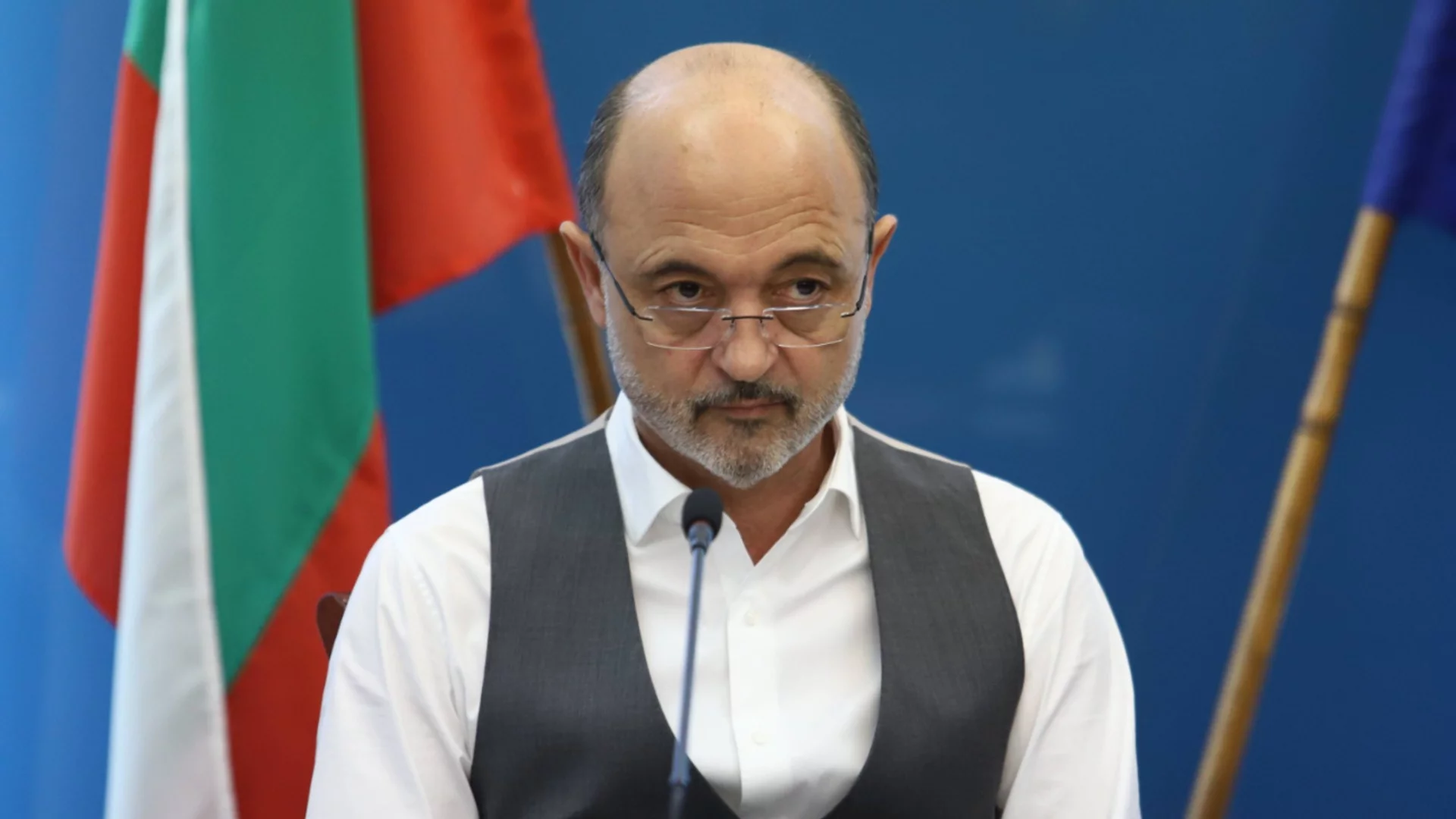 На фона на съмнения за папки в ДАНС: Бивш служебен министър стана втори подуправител в НЗОК