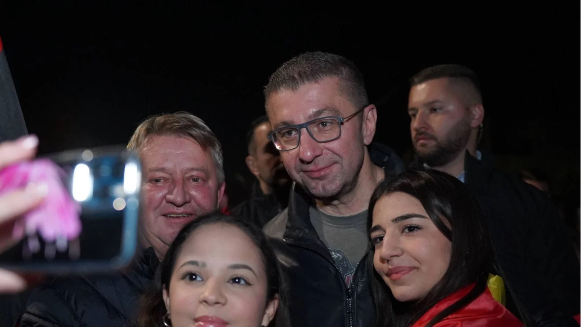 Ще разчита на македонците извън страната: Мицокски хитрува за следващите избори