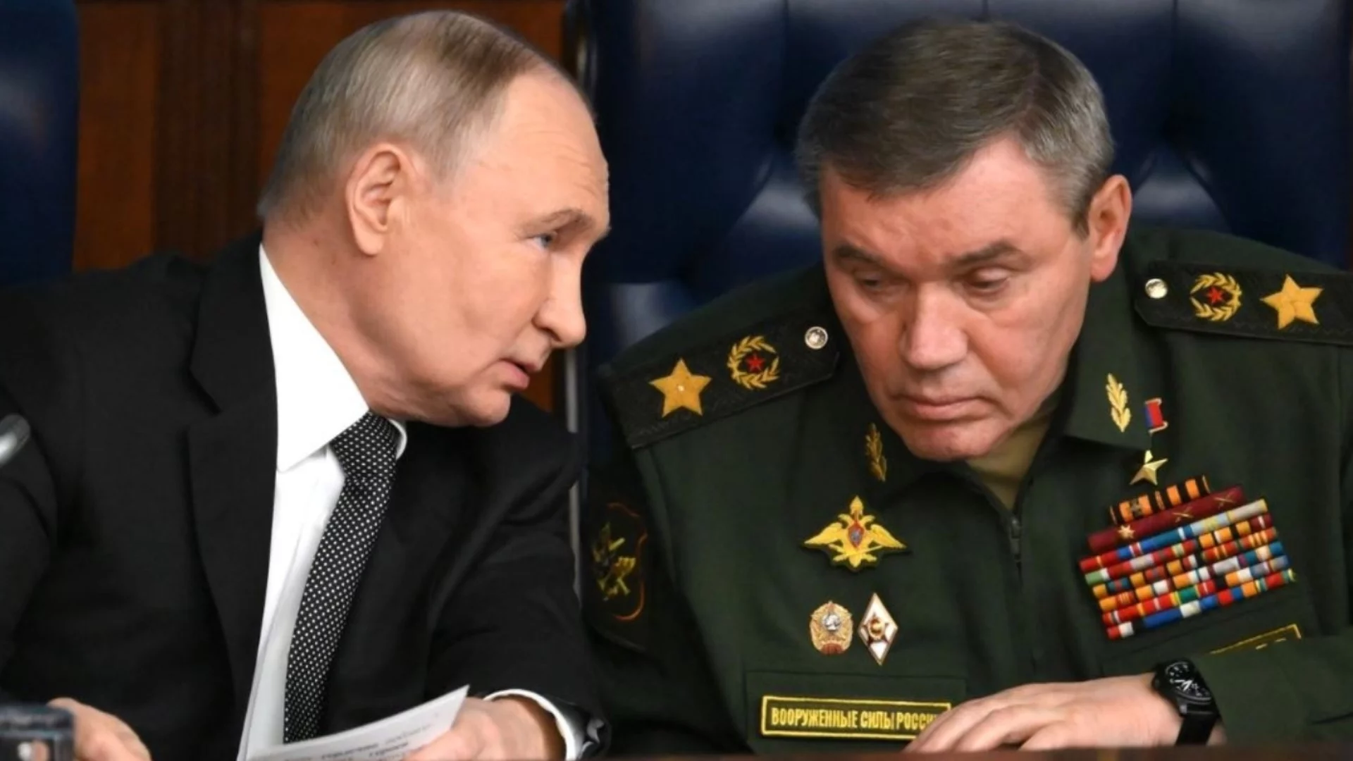 Герасимов трябва да бъде разстрелян, лъже президента: Призив на бивш автор на речите на Путин (ВИДЕО)
