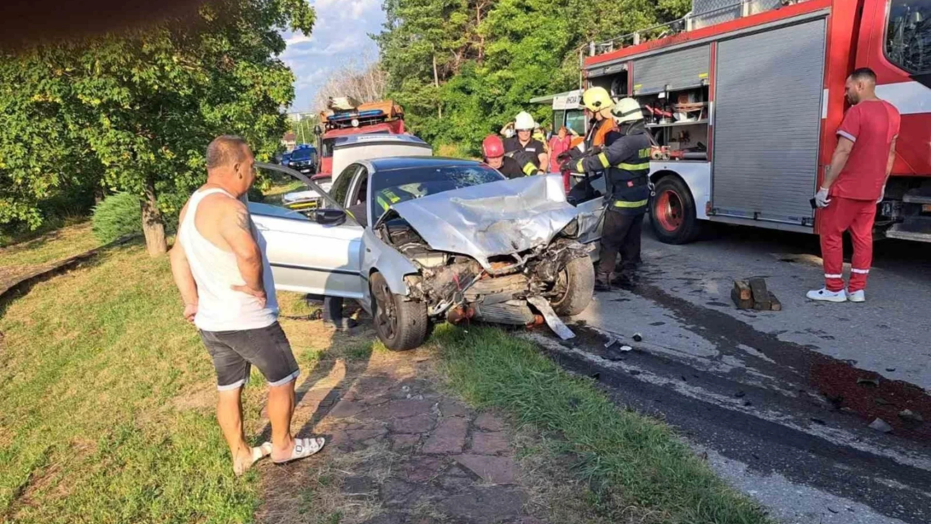 Катастрофа в Русе, двама мъже са ранени