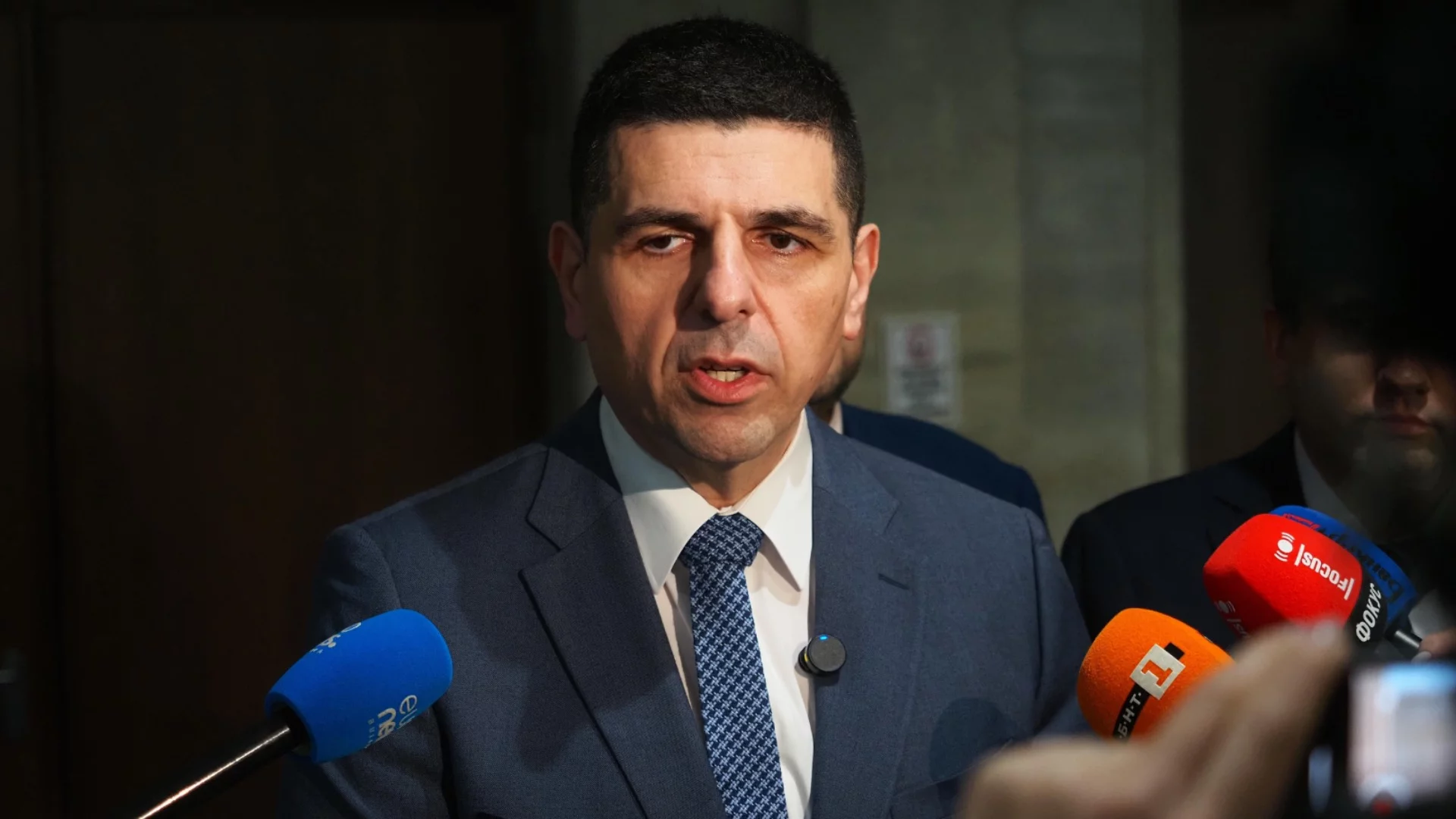 Какво е обещано на Турция срещу замразяването на договора с "Боташ", пита Мирчев