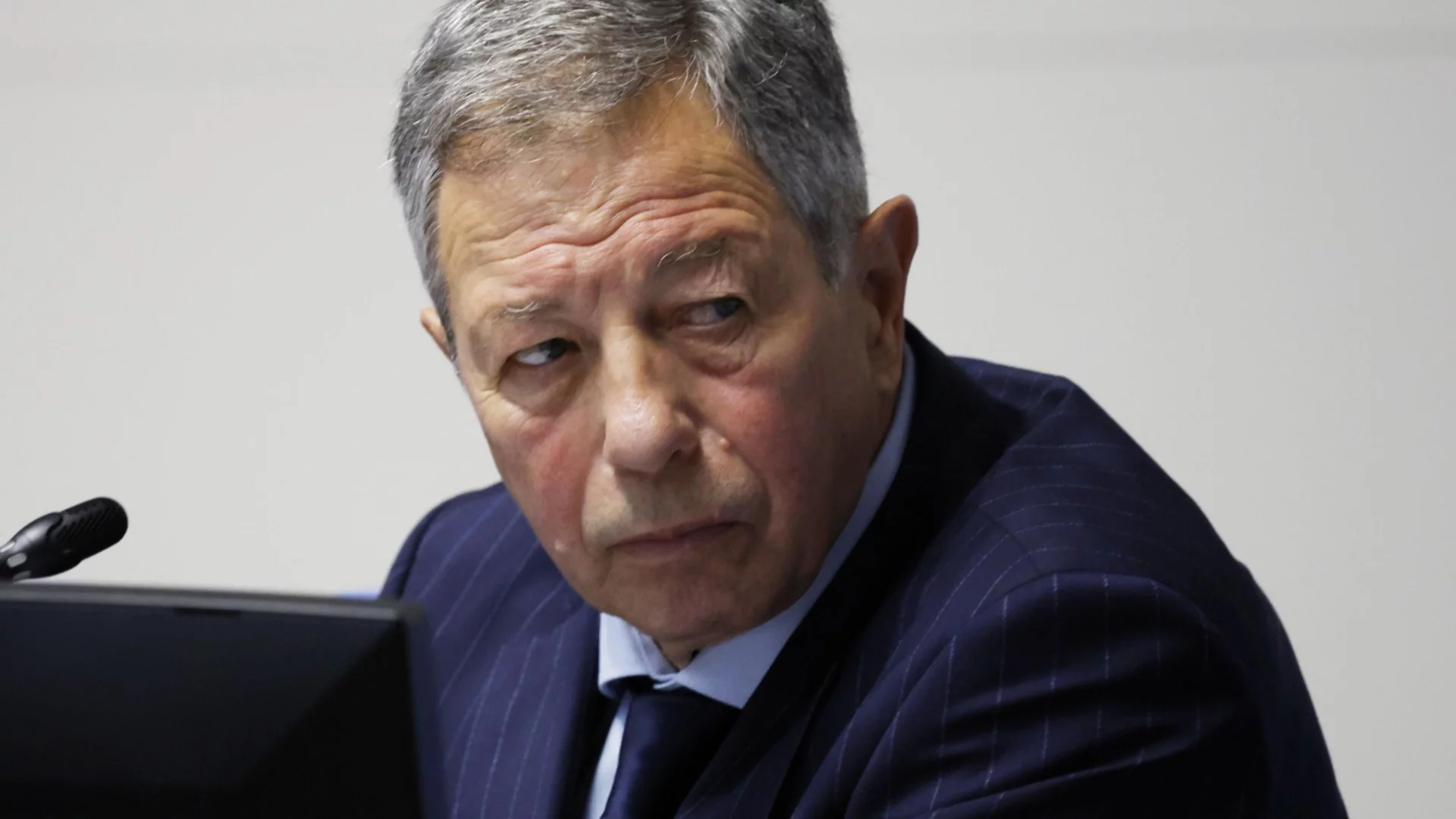 "Трябва да се докаже престъпната дейност": Ген. Миланов за полетите и имунитета на Пеевски
