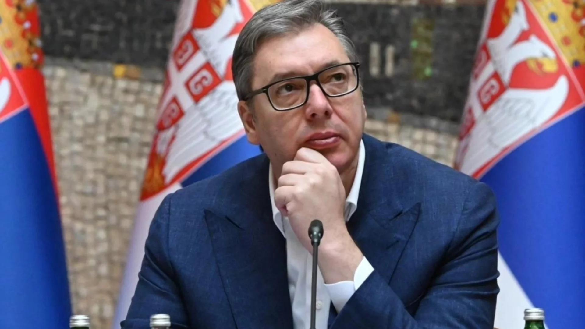 "Вучич е принуден...": Д-р Бисер Банчев след скандал за етническо прочистване в Косово 
