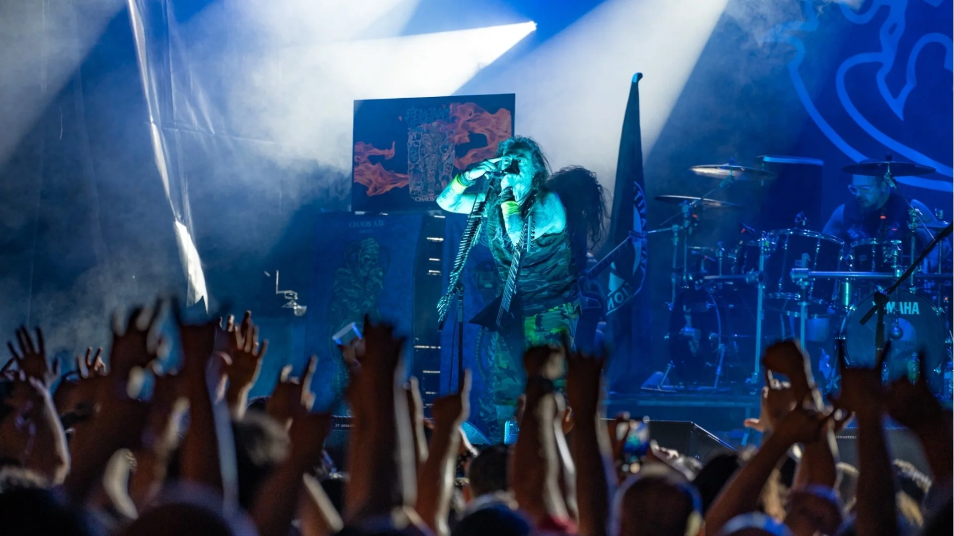 Cavalera в София: Много жица, малко ток и желание за още