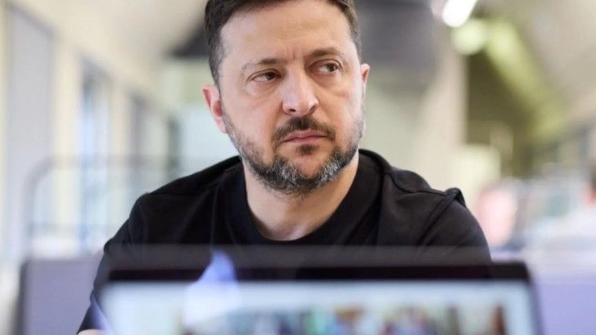 Сблъсъкът Сирски - Федоров: Зеленски даде заден за рокадите след скандала